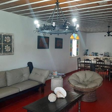 Casa 5 Quartos, Ampla, A 100 Metros Da Praia. Amigos E Familia Sao Bem Vindos A Essa Casa. Venha Viver Momentos Inesqueciveis Aqui. グアラパリー エクステリア 写真