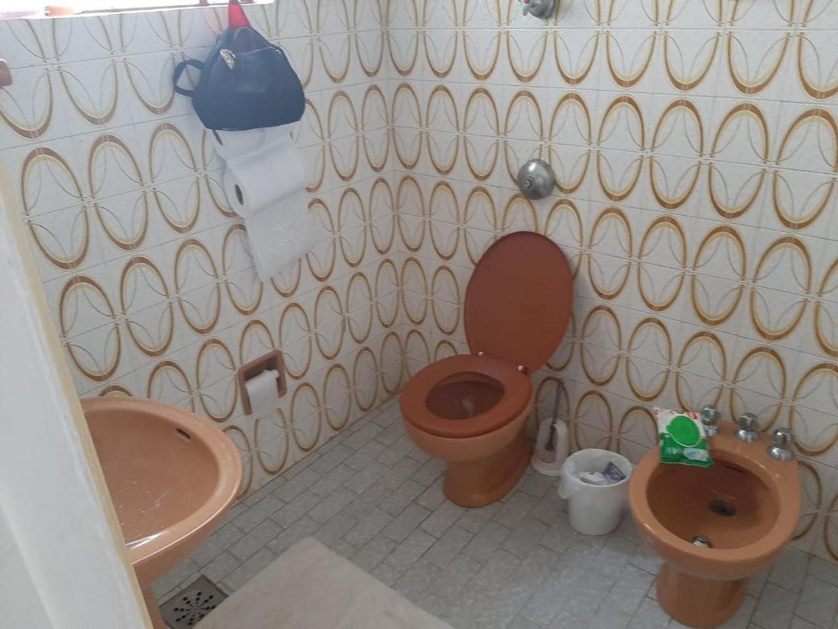Casa 5 Quartos, Ampla, A 100 Metros Da Praia. Amigos E Familia Sao Bem Vindos A Essa Casa. Venha Viver Momentos Inesqueciveis Aqui. グアラパリー エクステリア 写真