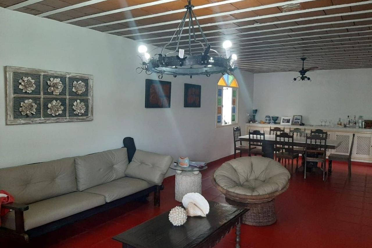 Casa 5 Quartos, Ampla, A 100 Metros Da Praia. Amigos E Familia Sao Bem Vindos A Essa Casa. Venha Viver Momentos Inesqueciveis Aqui. グアラパリー エクステリア 写真